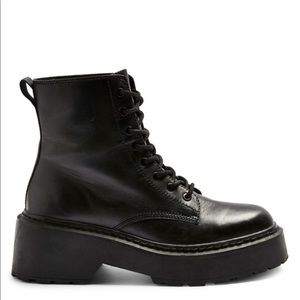 TOPSHOP Platform lace up combat boot
